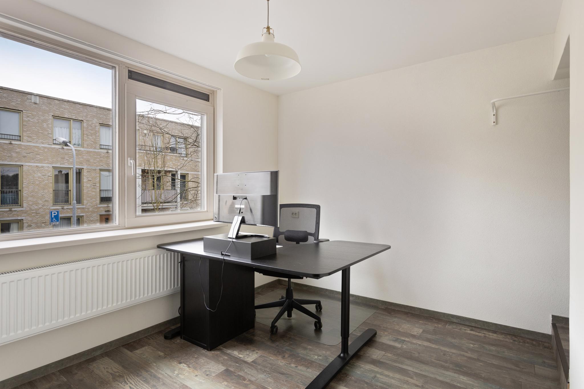 Bureau werkkamer, Michiel de Ruyterstraat 23 's-Hertogenbosch